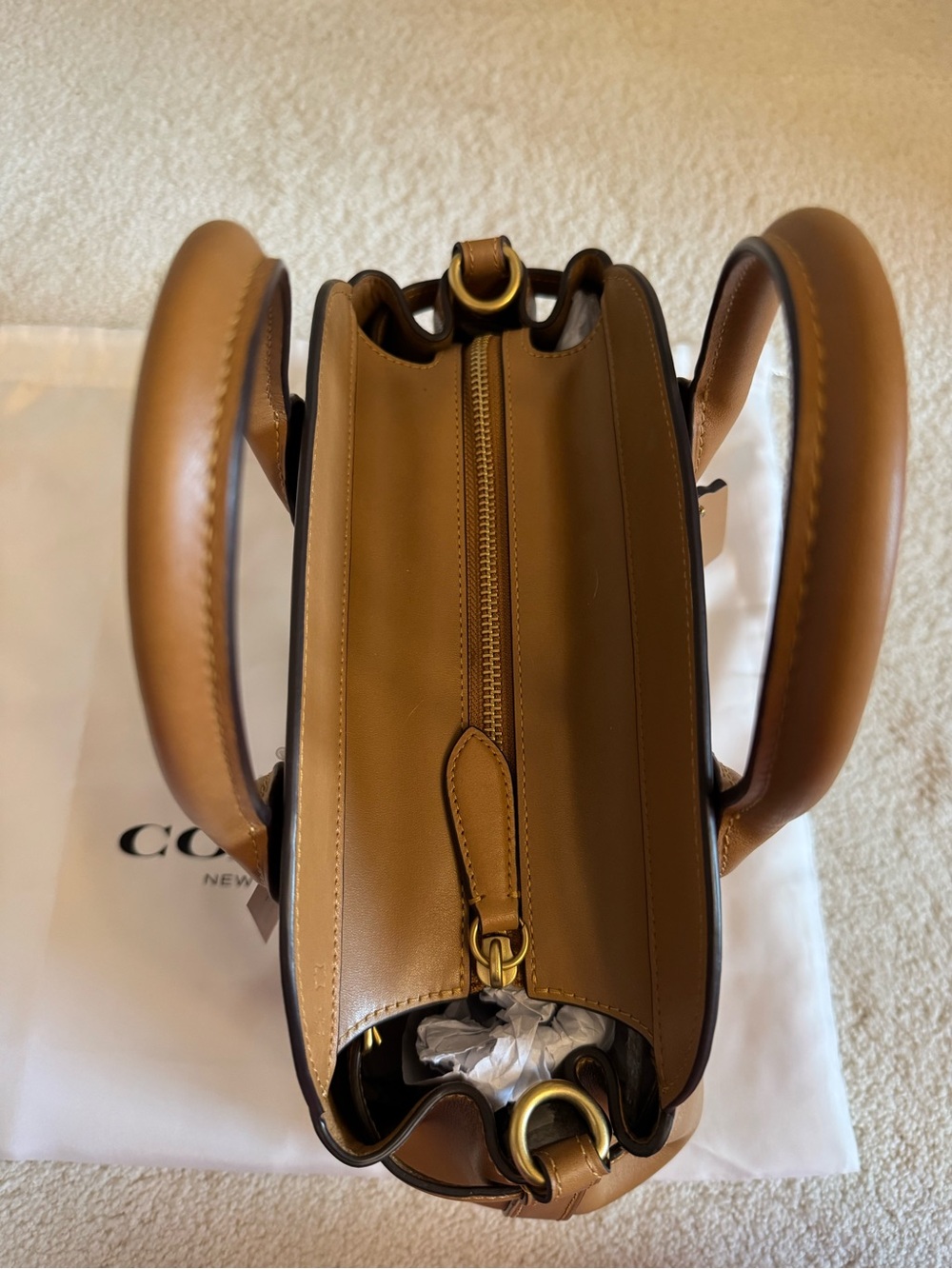 Coach NWT Empire 28 Satchel Honeybrown - Picture 5 of 6